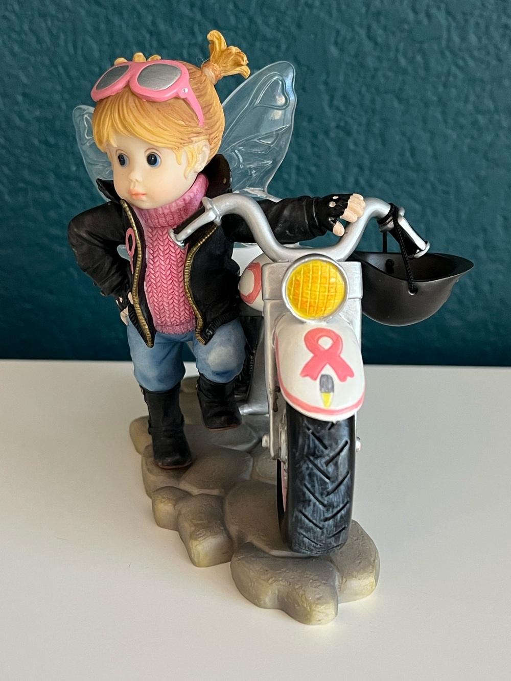 Enesco My Little Kitchen Fairies: Hope on Wheels Breast Cancer Awareness Figure - Picture 3 of 8